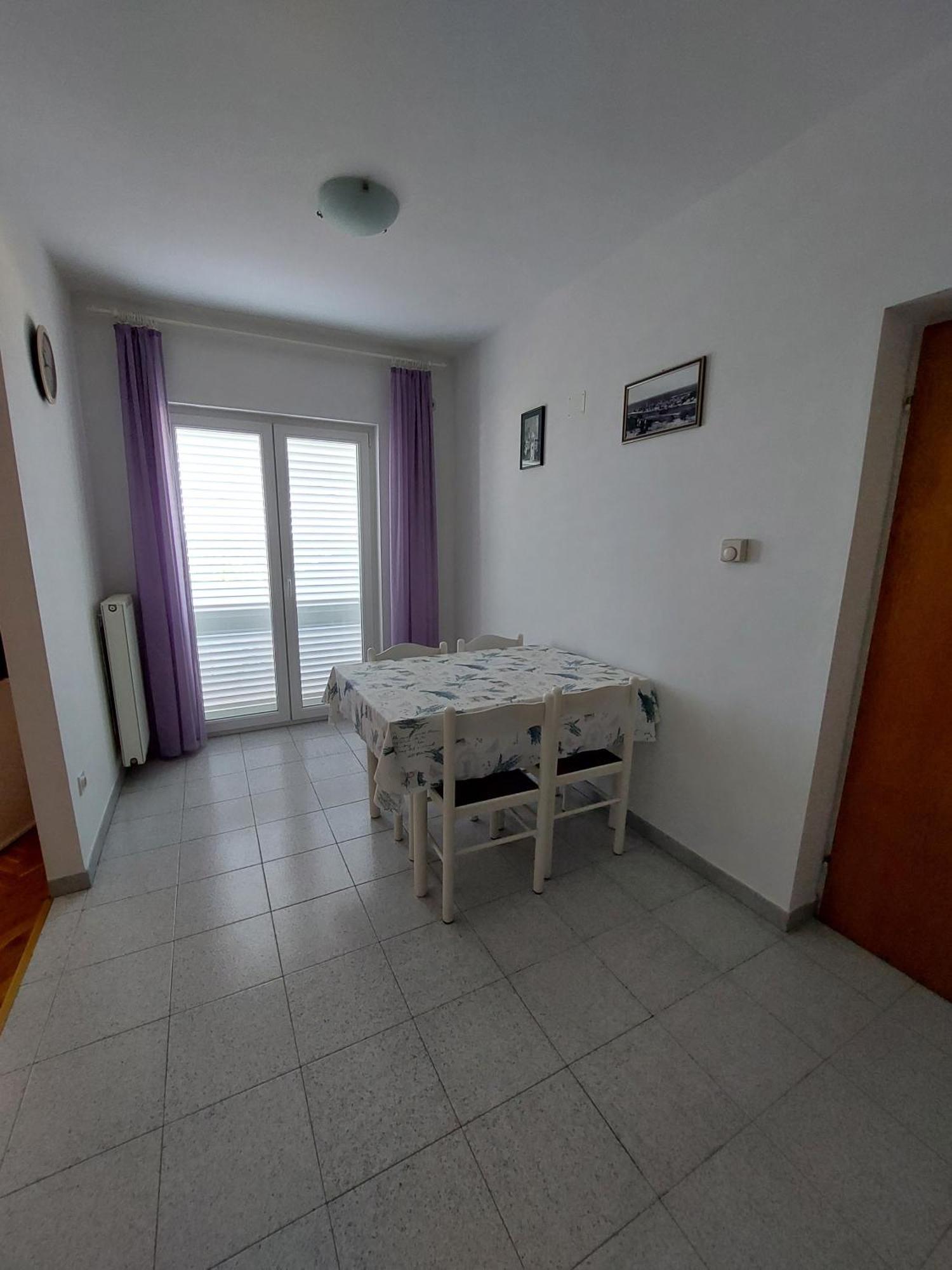 Apartments Mlacovic 라브 외부 사진