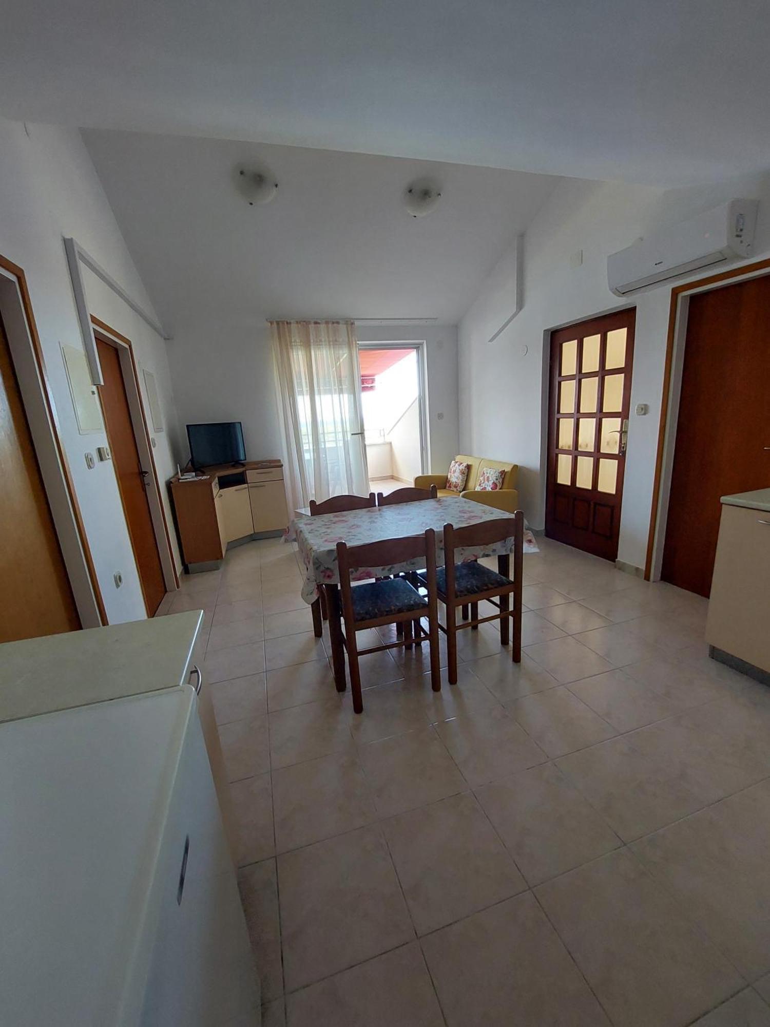 Apartments Mlacovic 라브 외부 사진