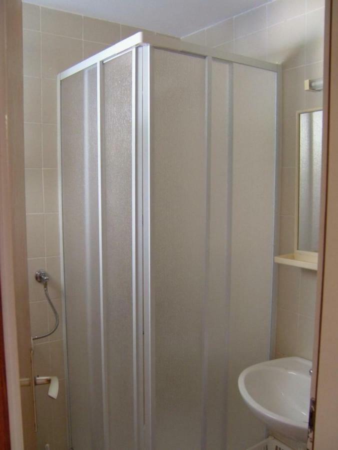 Apartments Mlacovic 라브 외부 사진